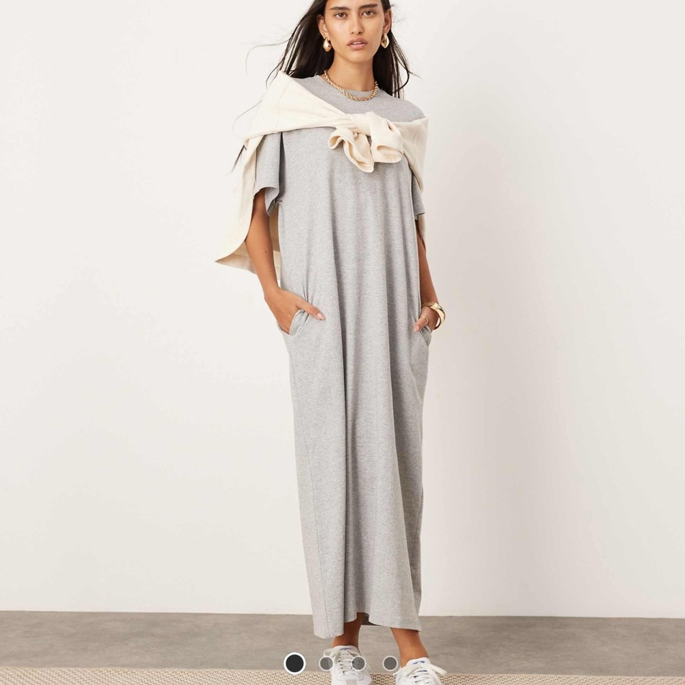 Women’s ASOS Light Gray Maxi T-Shirt Dress with Pockets comfy
